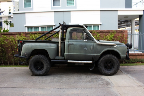 เรโทรสภาพสวยๆครับ สำหรับผู้ที่ชอบแหวกแนว