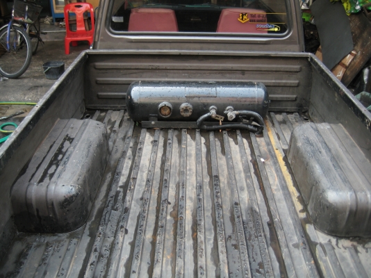 ขายมาสด้า แฟมีเลีย 1400 5เกียร์ แอร์เย็น ช่วงล่างดี เครื่องวิ่งน้อย เกียร์แน่น ๆ