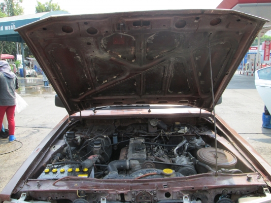 เฮียเชนต์เกาะช้างจังหวัดตราดครับ  ชุดโอนมาแลัวครับ  จดได้ทุกจังหวัด  ผมใช้อยู่ทุกวันครับ รูปเยอะดูได้ทุกจุด น้ำมันโซล่า เครื่องดีมาก  ครัชชีสวยตลอดเส้น  ช่วงล่างดี  เบรค  ครัชดีครับ