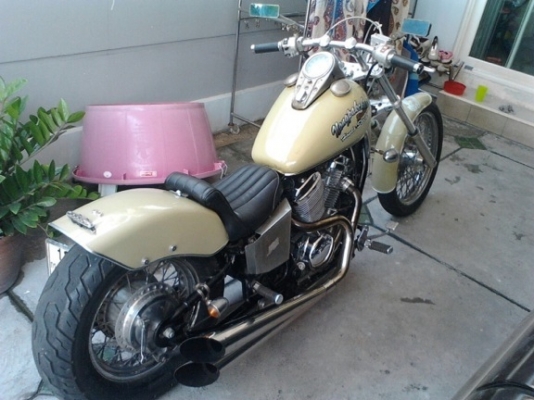 ด่วน Steed 400 แต่งแล้ว