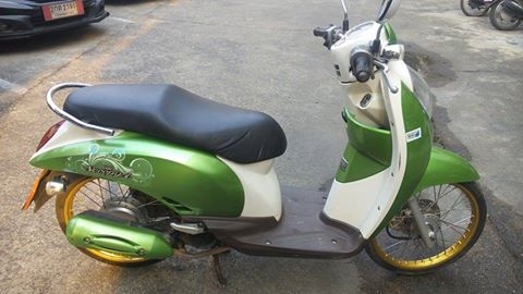 honda scoopy 110i สีเขียวขาว เครื่องเดิม เอกสารครบ 17500
