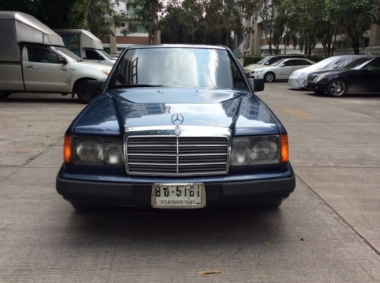 ขายรถBenz 300E ปี90 เครื่อง 1JZ-VVT-i เกียร์ออโต้ เพาเวอร์ ไฟฟ้าทั้งคัน ภายในสวยเดิมมากๆสะอาด ลายไม้สวยๆ ตัวถังเดิมบางทั้งคันไม่มีชน แม็กเดิมๆ รถสวยขับดีมากพร้อมใช้ครับ