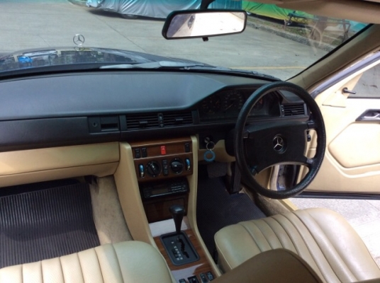 ขายรถBenz 300E ปี90 เครื่อง 1JZ-VVT-i เกียร์ออโต้ เพาเวอร์ ไฟฟ้าทั้งคัน ภายในสวยเดิมมากๆสะอาด ลายไม้สวยๆ ตัวถังเดิมบางทั้งคันไม่มีชน แม็กเดิมๆ รถสวยขับดีมากพร้อมใช้ครับ