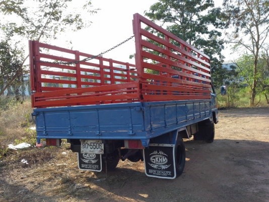 ขายด่วน รถหกล้อ ISUZU NPR สภาพพร้อมใช้งาน