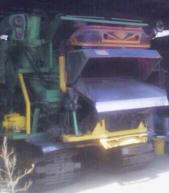 ขายด่วน รถเกี่ยวข้าวไทยเส็งยนต์การเกษตร TSY รุ่น เดี่ยวทรนง เครื่องยนต์ 235 HP JO8C-J1 เทอร์โบ อุ้ม 2.5 ตัน ท่อส่งฝั่งซ้าย ปั๊มไดกิ้นเบอร์ 23 ช่วงล่างตัวเดิน 12 โซ่ของ D4. สภาพดีมากครับพร้อมทำงานได้เลย ราคาต่อรองได้ครับ