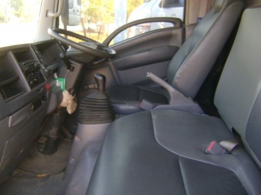 NMR 130  รถสวยๆ  ราคา  715,000  บาท