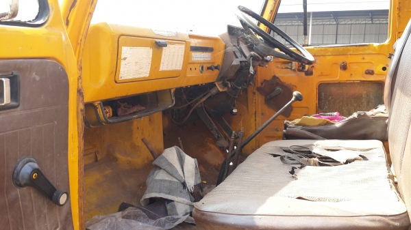 ขายด่วนหกล้อรถน้ำISUZUหน้ายาวสภาพพร้อมใช้งานราคาเบาๆโทร0843923995