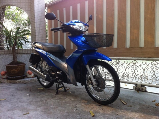 HONDA WAVE 110-i สภาพสวยเดิม โอนให้ฟรีครับ