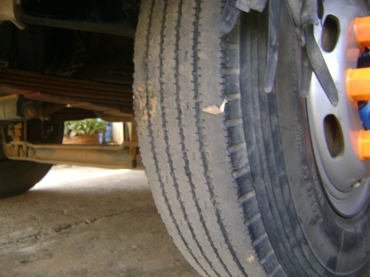 NPR  150 แรง   รถสวยๆปี 54   ราคา  860,000 บาท