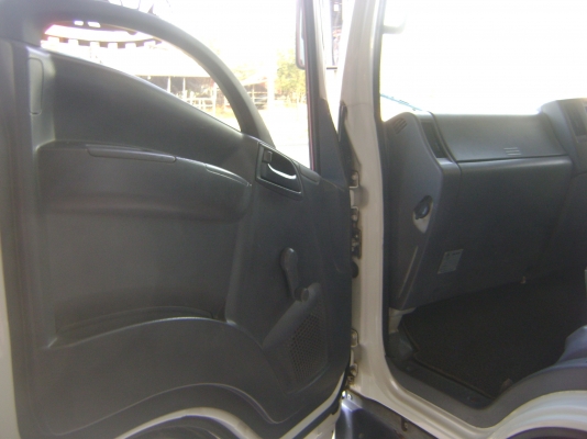 NPR  150 แรง   รถสวยๆปี 54   ราคา  860,000 บาท