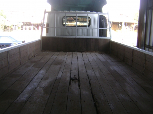 NPR  150 แรง   รถสวยๆปี 54   ราคา  860,000 บาท