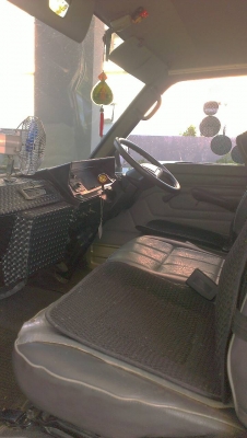 รถตู้บ้านมือ 2 สภาพดี ราคา 75000 บาท รถตู้บ้านมือ 2 สภาพดี ราคา 75000 บาท