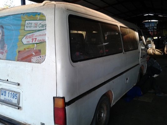 ขาย isuzu budy ฝาทอง 2.5 ราคาถูก แค่เครื่องก็คุ้มแล้ว