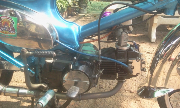 ขาย C70 เครื่องไลฟาน 125 ออกใบซื้อขาย+เอกสารอินวอย(สวม) รถพร้อมใช้งาน ค่าตัว 9500 บาท ต่างจังหวัดจัดส่งให้ได้ ค่าส่งต่างหาก สนใจโทรมาสอบถามได้ครับ 089-8054390 โอ๋ อยู่จังหวัด ลพบุรี ขาย C70 เครื่องไลฟาน 125 ออกใบซื้อขาย+เอกสารอินวอย(สวม) รถพร้อมใช้งาน ค่าตัว 9500 บาท ต่างจังหวัดจัดส่งให้ได้ ค่าส่งต่างหาก สนใจโทรมาสอบถามได้ครับ 089-8054390 โอ๋ อยู่จังหวัด ลพบุรี