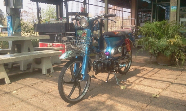 ขาย C70 เครื่องไลฟาน 125 ออกใบซื้อขาย+เอกสารอินวอย(สวม) รถพร้อมใช้งาน ค่าตัว 9500 บาท ต่างจังหวัดจัดส่งให้ได้ ค่าส่งต่างหาก สนใจโทรมาสอบถามได้ครับ 089-8054390 โอ๋ อยู่จังหวัด ลพบุรี ขาย C70 เครื่องไลฟาน 125 ออกใบซื้อขาย+เอกสารอินวอย(สวม) รถพร้อมใช้งาน ค่าตัว 9500 บาท ต่างจังหวัดจัดส่งให้ได้ ค่าส่งต่างหาก สนใจโทรมาสอบถามได้ครับ 089-8054390 โอ๋ อยู่จังหวัด ลพบุรี