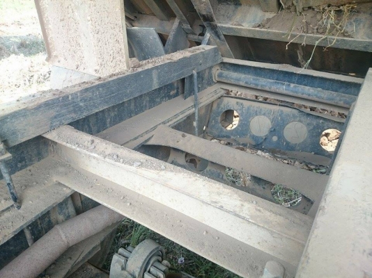 ขาย10 ล้อ ดั้ม 2 เพลา มิสซู หลงเทอร์โบ. 220  TF 4476