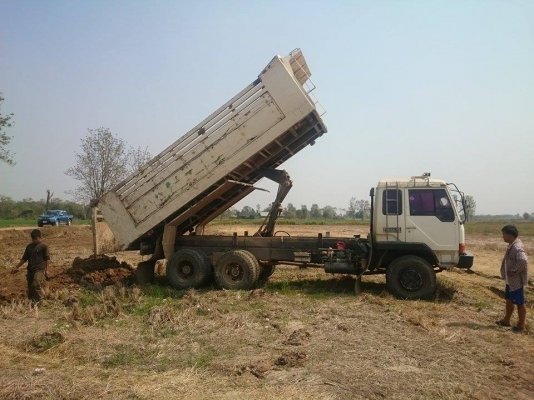 ขาย10 ล้อ ดั้ม 2 เพลา มิสซู หลงเทอร์โบ. 220  TF 4476