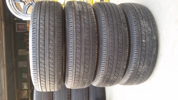 ขายล้อขอบ16 5รู114พร้อมยางชุดละ8500