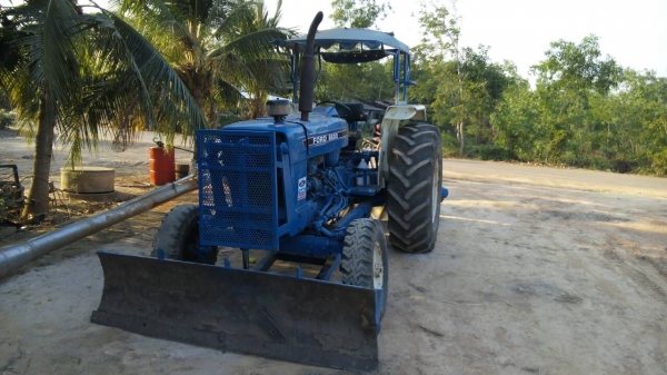 ประกาศขายรถไถนา ฟอร์ด