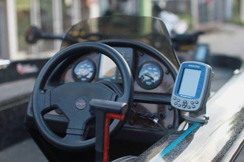 ขายเรือแบสนอก