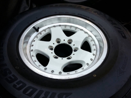 ล้อ BERG 2 ชิ้นแท้ Japan พร้อมยาง ล้อ BERG 2 ชิ้นแท้ Japan พร้อมยาง