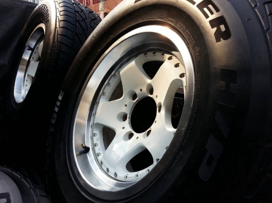 ล้อ BERG 2 ชิ้นแท้ Japan พร้อมยาง ล้อ BERG 2 ชิ้นแท้ Japan พร้อมยาง