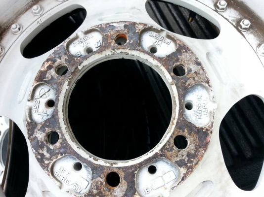 ล้อ BERG 2 ชิ้นแท้ Japan พร้อมยาง ล้อ BERG 2 ชิ้นแท้ Japan พร้อมยาง