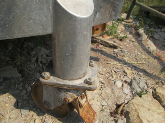 ถังเก็บ ถังพัก ถังผสม ถังนำสเตนเลส พร้อมกลไก