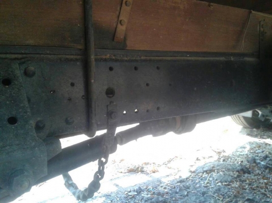 ขาย6ล้ออีซูซุNPR110 พ.เพาเวอร์ เบรคทิ๊ฟฟี่ แชชซีสวยเครื่องดี สภาพพร้อมใช้งานกระบะบรรทุกยาว4.30เมตร เอกสารเล่มทะเบียนพร้อมโอน