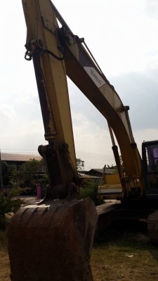 ขายรถขุดโกเบลโก้ sk200-3 มาร์คทรี บูมดี ใช้งานได้ เอกสารอินวอยซ์ ไฟฟ้าตัด