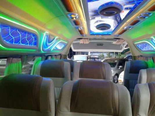 ขายรถตู้TOYOTA Commuter หลังคาสุงปี 2009 แต่งวีไอพีเต็มๆ เบาะหนัง 4 แถว ราคา 695,000 บาท โทร0922726669ตันหยงค่ะ ขายรถตู้TOYOTA Commuter หลังคาสุงปี 2009 แต่งวีไอพีเต็มๆ เบาะหนัง 4 แถว ราคา 695,000 บาท โทร0922726669ตันหยงค่ะ