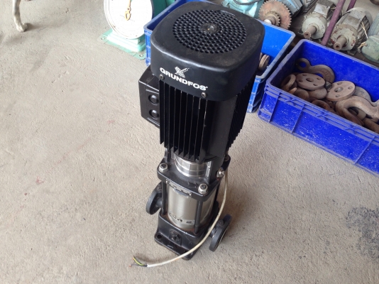 ขายปั้มน้ำแบบตั้งแรงดันสูง Grundfos 2HP. 380V CR-2 สภาพสวย วิ่งนิ่ม พร้อมใช้งาน