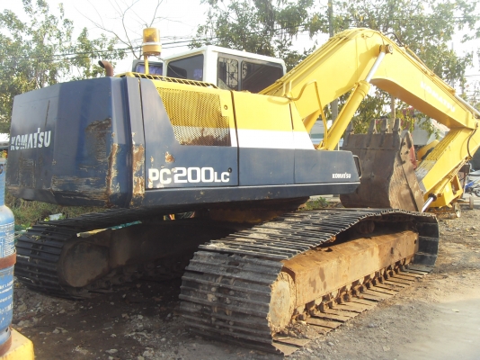 ขายรถแบ๊คโฮ KOMATSU  pc-200 LC รุ่น 5