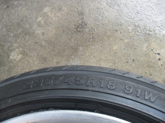 ล้อแม็ก 18นิ้ว 5รู100/114 พร้อมยาง สวยๆ 4 ล้อ ราคา 8900 บาท ล้อแม็ก 18นิ้ว 5รู100/114 พร้อมยาง สวยๆ 4 ล้อ ราคา 8900 บาท