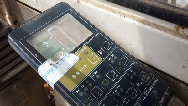 PC 100-5 เก่านอก อาร์มยาวสวยจริงๆ เครื่องสวยใบใหญ่หายากครับ PC 100-5 เก่านอก อาร์มยาวสวยจริงๆ เครื่องสวยใบใหญ่หายากครับ