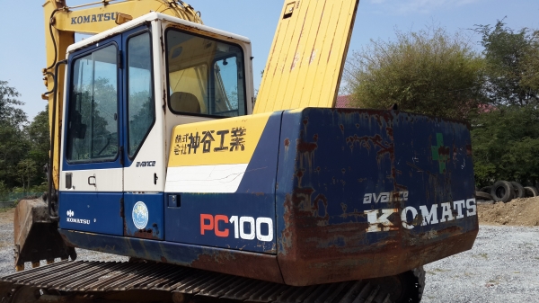 PC 100-5 เก่านอก อาร์มยาวสวยจริงๆ เครื่องสวยใบใหญ่หายากครับ PC 100-5 เก่านอก อาร์มยาวสวยจริงๆ เครื่องสวยใบใหญ่หายากครับ