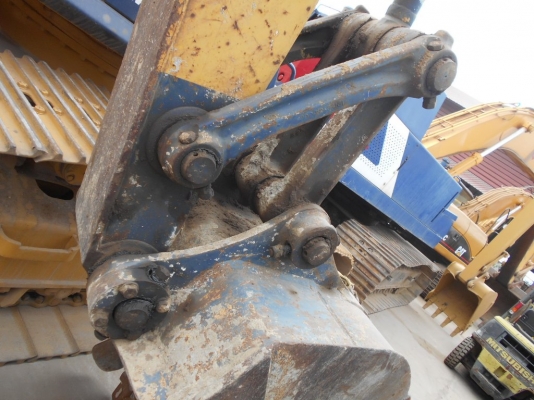 PC 100-5 เก่านอก อาร์มยาวสวยจริงๆ เครื่องสวยใบใหญ่หายากครับ PC 100-5 เก่านอก อาร์มยาวสวยจริงๆ เครื่องสวยใบใหญ่หายากครับ