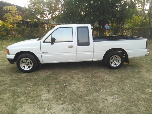 ISUZU ปี32 พวงมาลัยเพาวเวอร์ ISUZU ปี32 พวงมาลัยเพาวเวอร์