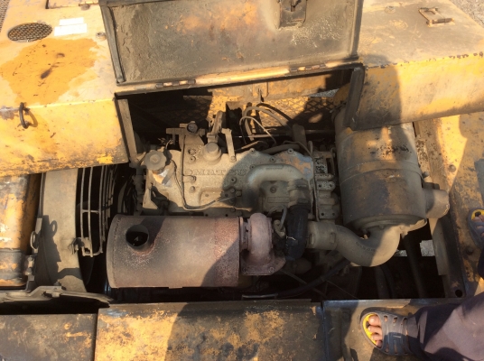 ขายkomatsu pc120-1 เก่านอก