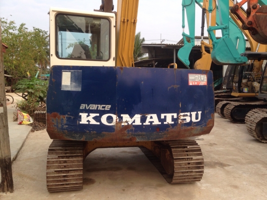 ขายด่วน KOMATSU PC60-6  รถนำเข้าจากญี่ปุ่นยังไม่เคยใช้งานในไทย สภาพสวยมาก ระบบสมบูรณ์ 100\%