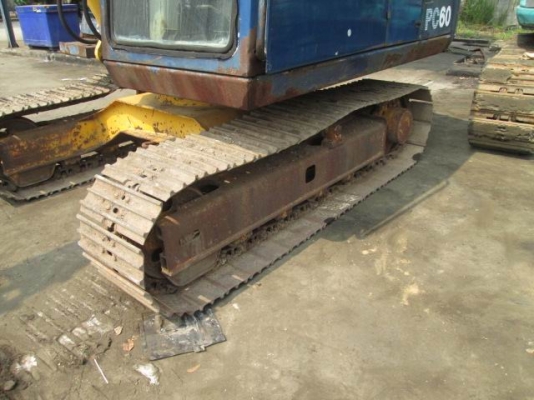 ขายด่วน KOMATSU PC60-6  รถนำเข้าจากญี่ปุ่นยังไม่เคยใช้งานในไทย สภาพสวยมาก ระบบสมบูรณ์ 100\%