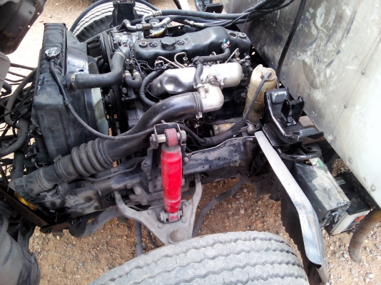 4 ล้อบรรทุก *ตู้เย็น สแตนเลส*  ISUZU  NKR  88  แรงม้า  * ยาว 3.20 ม. *  รถตามสภาพ+สภาพพร้อมใช้งาน  * มีเล่มพร้อม *