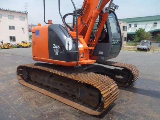 ขายด่วนรถขุด  Hitachi ZX135US  ปี 2006 นำเข้าจากญี่ปุ่นสภาพสวย ยังไม่เคยใช้งานในไทยเดินทางมาถึงไทยแล้วค่ะ