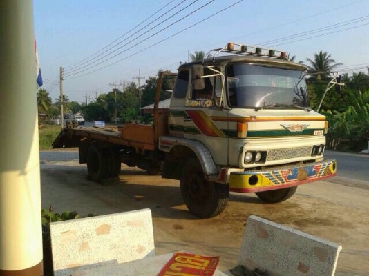 ขายรถบรรทุกหกล้อเทเลอร์ KL300 เครื่อง EH100-150 แรง เกียร์ HINO น็อต 8 ทะเบียนพร้อม