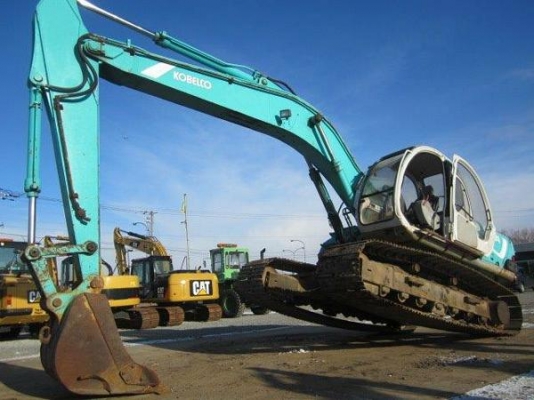 ขายด่วน KOBELCO SK200-2  มาร์คไฟว์  เก่าญี่ปุ่นยังไม่ได้ใช้งานในไทย สภาพสวย เครื่องปั้มดีใช้งานมาน้อย แค่ 24xx ชม.  ไฟฟ้าครบ