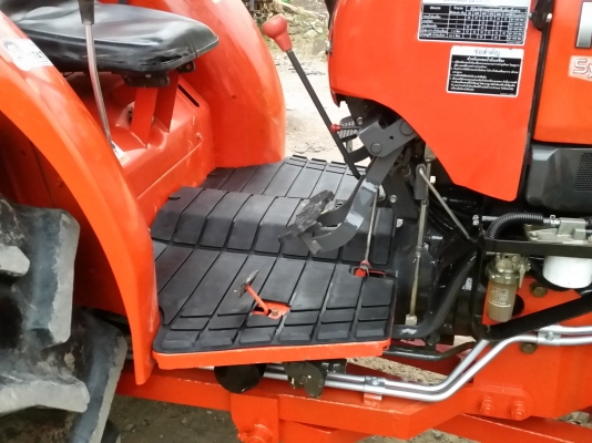 ขายรถไถคูโบต้า  KUBOTA     L4708 (4WD)  รถสวยรถดีมาอีกคันครับ