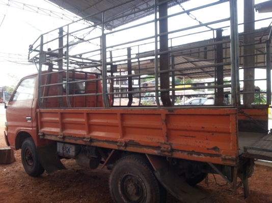 ขายรถบรรทุก 4 ล้อ ISUZU