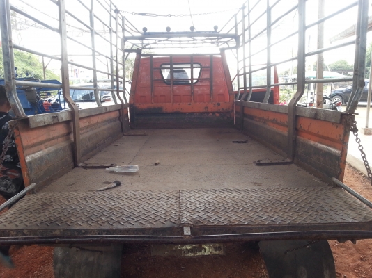 ขายรถบรรทุก 4 ล้อ ISUZU