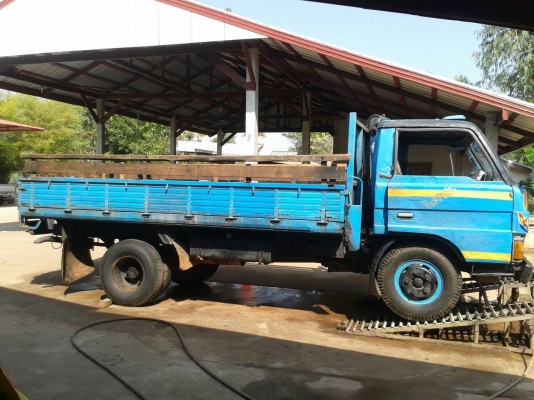 MAZDA 6ล้อกลาง กะบะยาว 4.3 ม. เครื่อง 76 แรง ภาษี 58