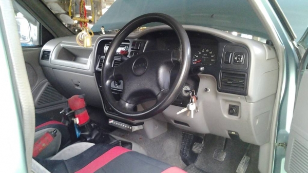 ขายรถกระบะ ISUZU Dragon SLX 2.5 ปี 2000 ขายรถกระบะ ISUZU Dragon SLX 2.5 ปี 2000